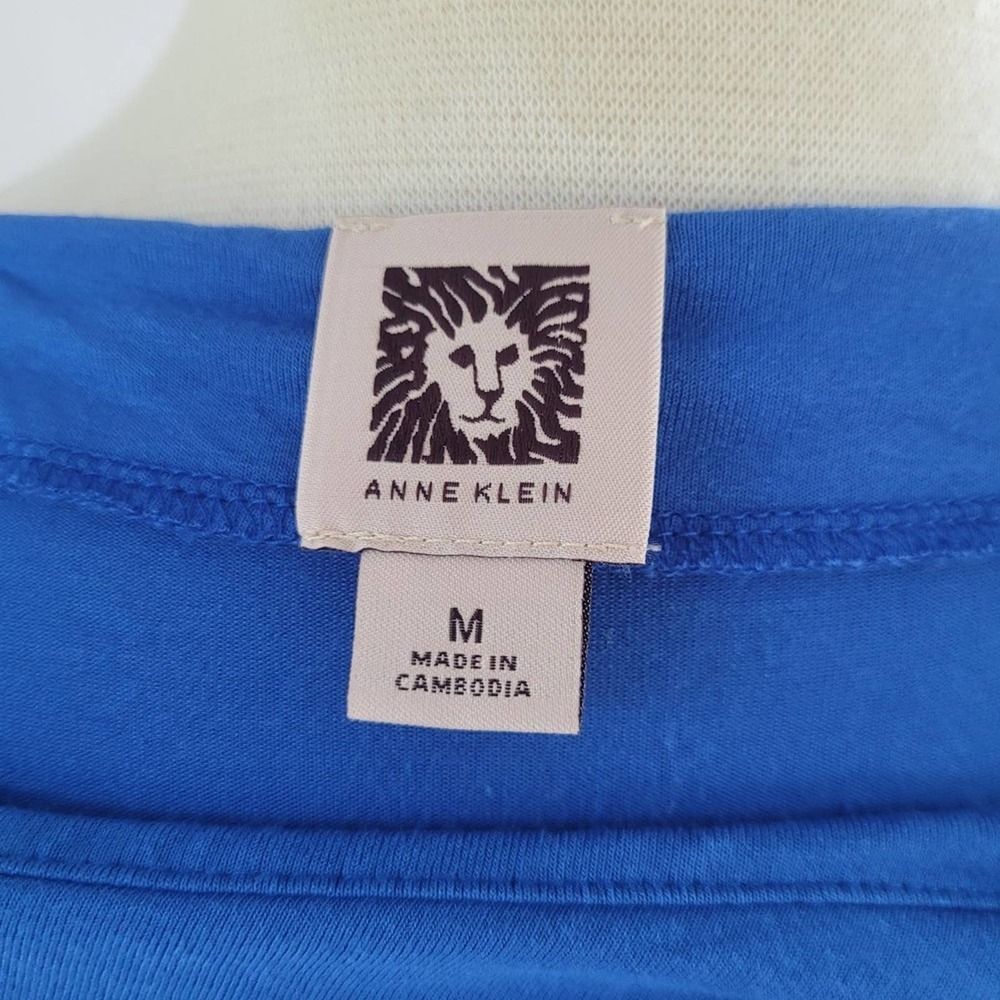 Anne Klein Blue Sleeveless Boat Neck Tank with Dimensional Shoulder Detail SZ M - Picture 8 of 11